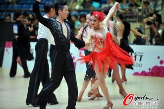 �Ĳ���ǧ�ַ���Ƶ�����ǿ�شٽ����ѣ����ǵ�������̫����...